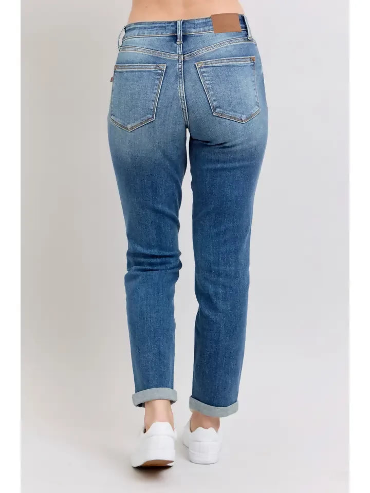 Judy Blue Classic Mid Rise Vintage Wash Boyrfriend Jeans