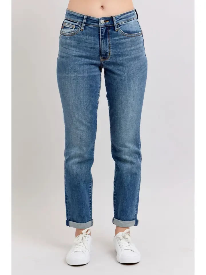 Judy Blue Classic Mid Rise Vintage Wash Boyrfriend Jeans